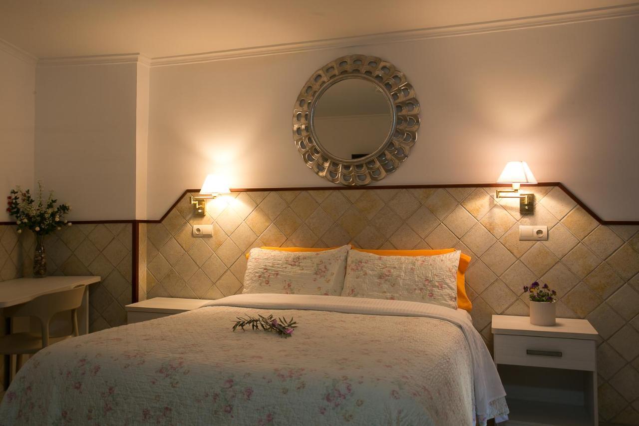 Estudios Casa Lola De Talarn Екстериор снимка