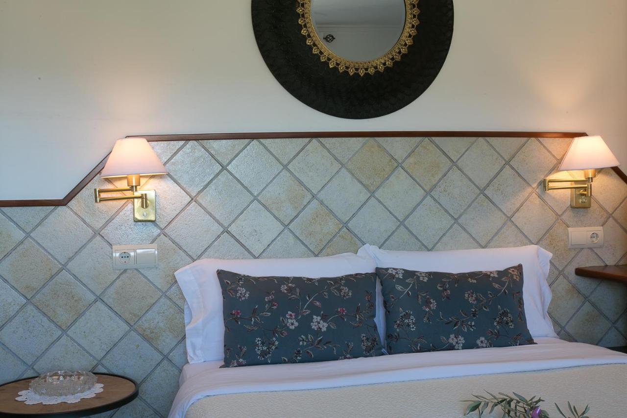 Estudios Casa Lola De Talarn Екстериор снимка